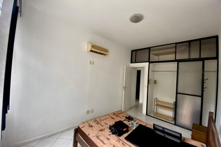 Apartamento à venda com 92m², 2 quartos e 1 vaga Apartamento à venda com 92m², 2 quartos e 1 vagaQuarto 1