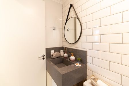 Apartamento para alugar com 40m², 2 quartos e sem vaga Apartamento para alugar com 40m², 2 quartos e sem vagaBanheiro