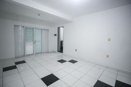 Casa para alugar com 200m², 3 quartos e 2 vagasSuíte 1