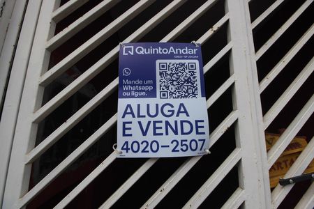 Casa para alugar com 200m², 3 quartos e 2 vagasFachada/Placa