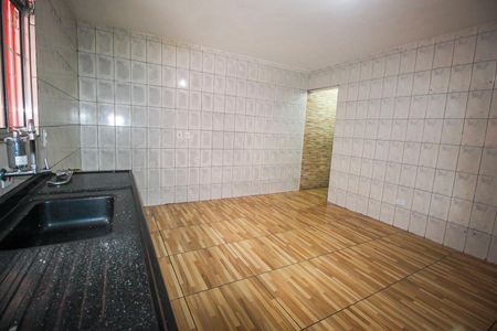 Casa para alugar com 200m², 3 quartos e 2 vagasCozinha