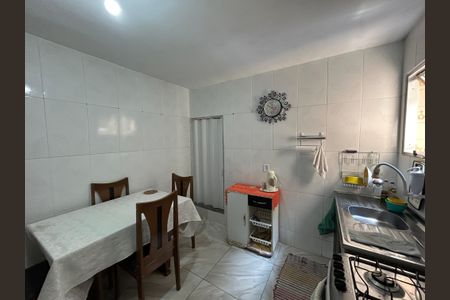 Casa para alugar com 280m², 4 quartos e sem vagaCozinha