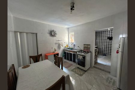 Casa para alugar com 280m², 4 quartos e sem vagaCozinha