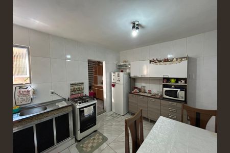 Casa para alugar com 280m², 4 quartos e sem vagaCozinha