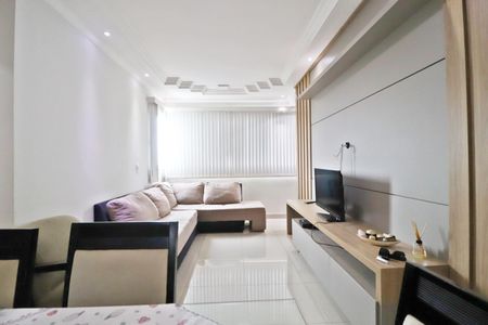 Sala de apartamento para alugar com 2 quartos, 68m² em Jardim Inconfidência, Uberlândia