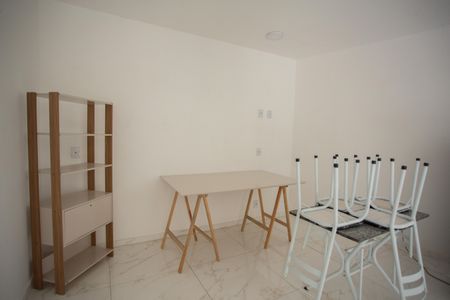 Apartamento à venda com 44m², 2 quartos e 1 vaga Apartamento à venda com 44m², 2 quartos e 1 vagaÁREA COMUM