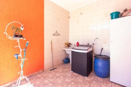 Casa à venda com 140m², 3 quartos e 4 vagas Casa à venda com 140m², 3 quartos e 4 vagasÁrea de Serviço