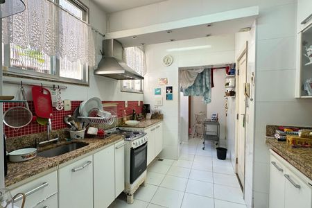 Apartamento à venda com 90m², 2 quartos e sem vagaCozinha