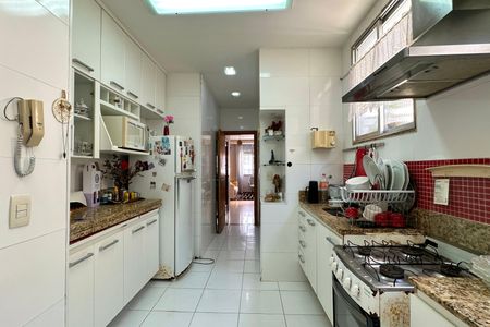 Apartamento à venda com 90m², 2 quartos e sem vagaCozinha