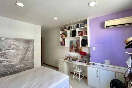 Apartamento à venda com 90m², 2 quartos e sem vagaQuarto 02