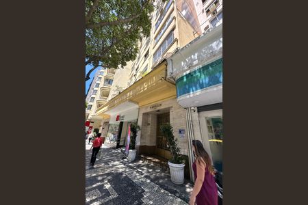 Apartamento à venda com 90m², 2 quartos e sem vagaPlaquinha