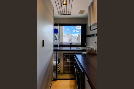 Apartamento à venda com 69m², 2 quartos e 1 vagaÁrea de Serviço