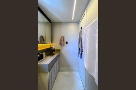 Apartamento à venda com 69m², 2 quartos e 1 vagaBanheiro da Suíte