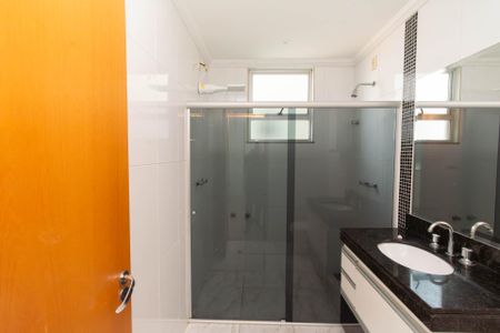 Apartamento à venda com 103m², 3 quartos e 2 vagasBanheiro da Suíte