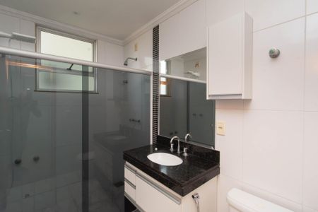 Apartamento à venda com 103m², 3 quartos e 2 vagasBanheiro da Suíte