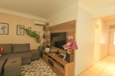 Casa de condomínio à venda com 190m², 4 quartos e 5 vagas