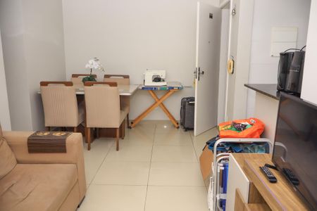 Apartamento para alugar com 56m², 2 quartos e 1 vagaSala