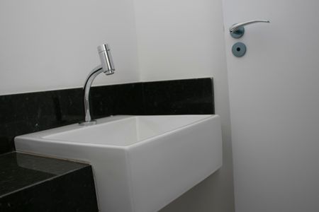 Apartamento à venda com 74m², 2 quartos e 2 vagasLavabo