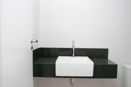 Apartamento à venda com 74m², 2 quartos e 2 vagasLavabo