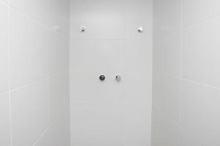 Apartamento à venda com 74m², 2 quartos e 2 vagasBanheiro da Suíte 2