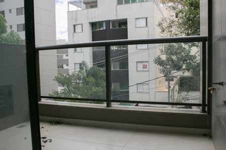 Varanda de apartamento à venda com 2 quartos, 74m² em Cruzeiro, Belo Horizonte