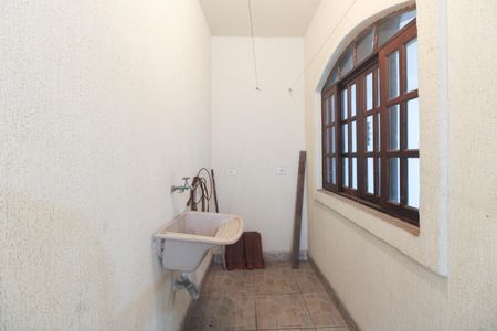 Casa para alugar com 250m², 3 quartos e 2 vagasÁrea de Serviço