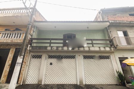 Casa para alugar com 250m², 3 quartos e 2 vagasFachada