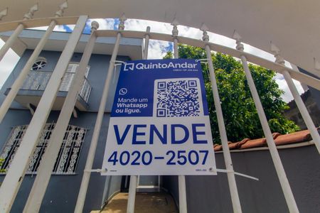 Casa à venda com 336m², 4 quartos e 3 vagasPlaca