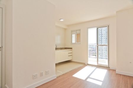 Sala de apartamento para alugar com 2 quartos, 40m² em Vila Palmeiras, São Paulo