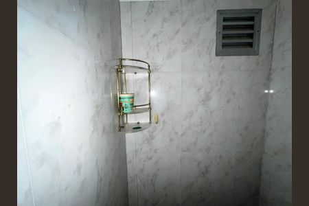 Apartamento à venda com 77m², 3 quartos e 2 vagasBanheiro