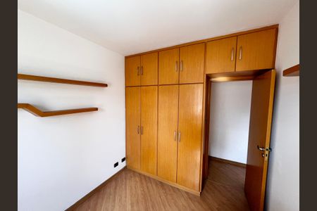 Apartamento à venda com 77m², 3 quartos e 2 vagasQuarto 3