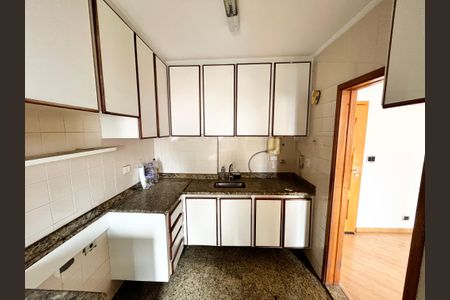 Apartamento à venda com 77m², 3 quartos e 2 vagasCozinha