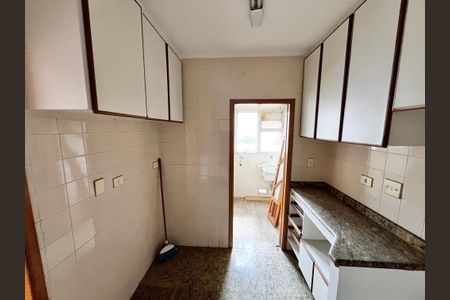 Apartamento à venda com 77m², 3 quartos e 2 vagasCozinha