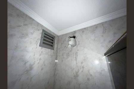 Apartamento à venda com 77m², 3 quartos e 2 vagasBanheiro