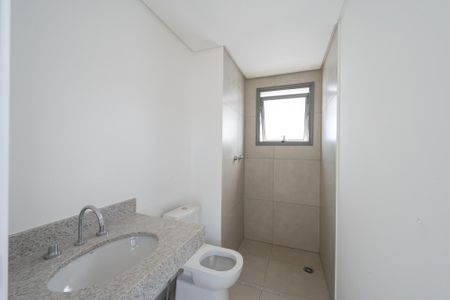 Apartamento à venda com 177m², 3 quartos e 2 vagas Apartamento à venda com 177m², 3 quartos e 2 vagasBanheiro da Suíte 2