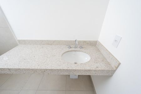 Apartamento à venda com 177m², 3 quartos e 2 vagas Apartamento à venda com 177m², 3 quartos e 2 vagasBanheiro da Suíte 1