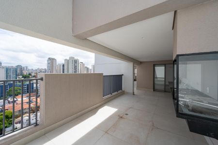 Apartamento à venda com 177m², 3 quartos e 2 vagas Apartamento à venda com 177m², 3 quartos e 2 vagasChurrasqueira
