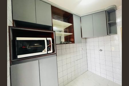 Apartamento à venda com 60m², 2 quartos e 1 vagaCozinha