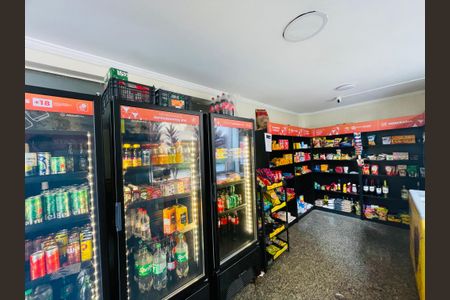 Apartamento à venda com 60m², 2 quartos e 1 vagaMercadinho 