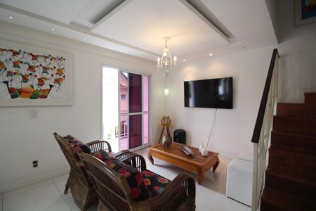 Sala de casa de condomínio à venda com 4 quartos, 166m² em Freguesia (jacarepaguá), Rio de Janeiro