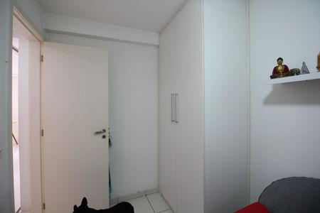 Casa de condomínio à venda com 166m², 4 quartos e 2 vagasQuarto 1