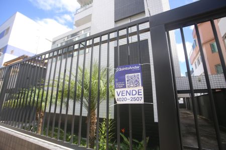 Apartamento à venda com 142m², 2 quartos e 3 vagasPlaca