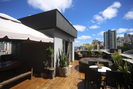 Apartamento à venda com 142m², 2 quartos e 3 vagasCobertura