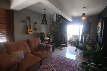 Apartamento à venda com 142m², 2 quartos e 3 vagasSala