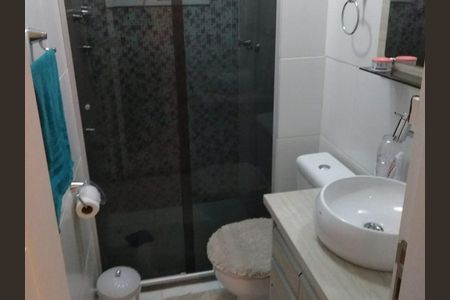 Banheiro de apartamento à venda com 2 quartos, 47m² em Jardim Castelo, São Paulo