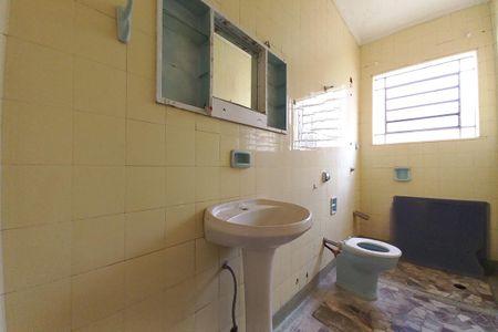 Casa à venda com 189m², 4 quartos e 2 vagasBanheiro