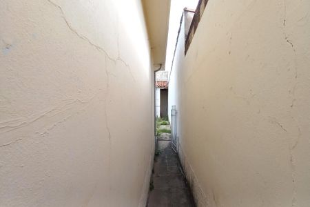 Casa à venda com 189m², 4 quartos e 2 vagasCorredor 