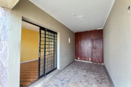 Casa à venda com 189m², 4 quartos e 2 vagasGaragem 