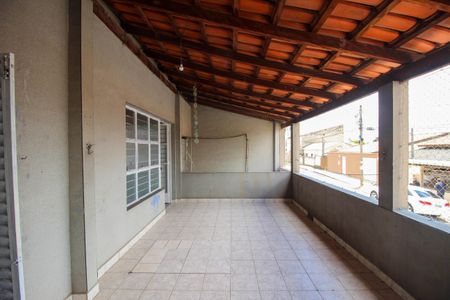 Varanda de casa para alugar com 2 quartos, 300m² em Vila Haro, Sorocaba