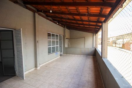 Varanda de casa para alugar com 2 quartos, 300m² em Vila Haro, Sorocaba